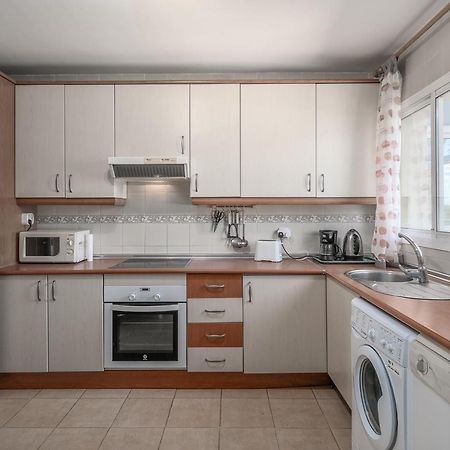 Fantastic Beachfront Apartment Estepona Luaran gambar